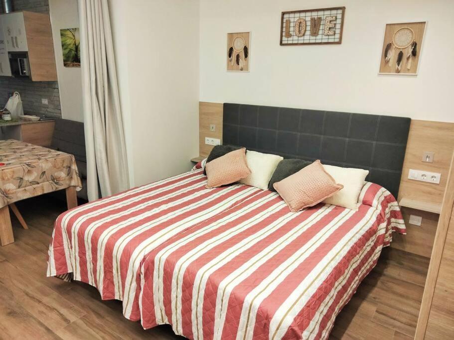 Loft La Calahorra Del Bere Con Posibilidad De Aparcamiento Pregunta Por El Pack Mas Amor 科爾多瓦 外观 照片